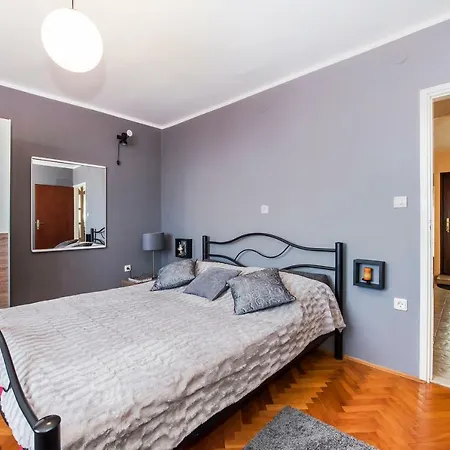 Apartment Barone 7 Sibenik
