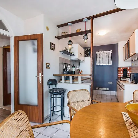 Barone 7 Apartment *