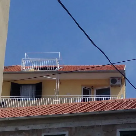 Barone 7 Apartment *