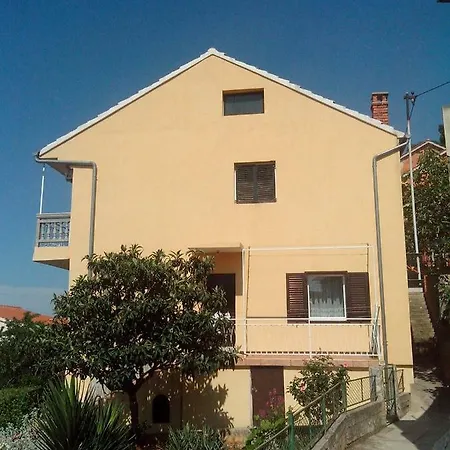 Barone 7 Apartment *