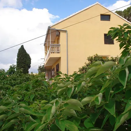 Barone 7 Apartment *